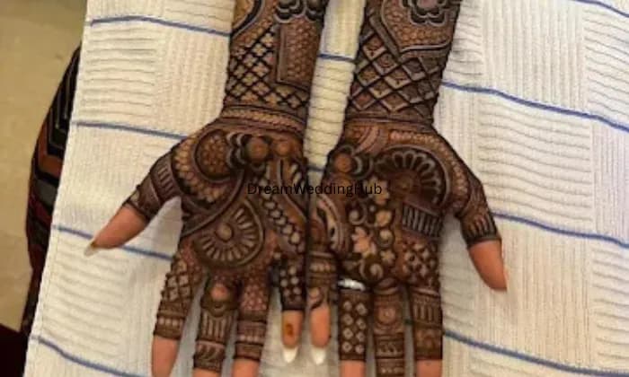 Vinod mehandi arts shahdara