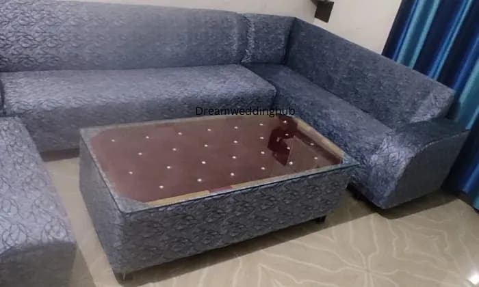 Guru Nanak Handloom Store