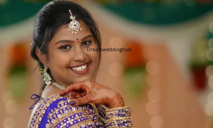 Naveena Beauty Parlour