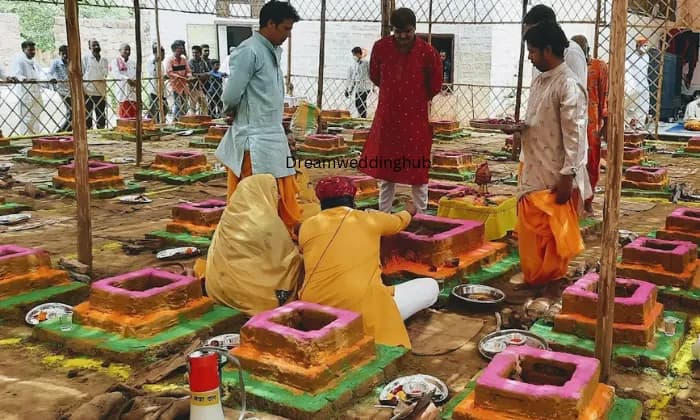 Pt. Ramesh Bhojraj Dwivedi