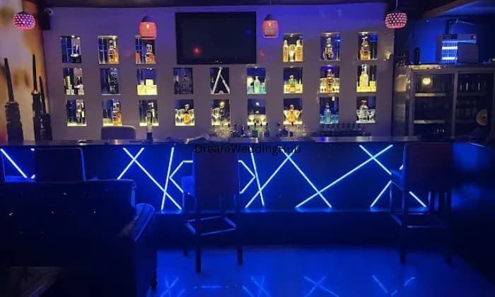 Headquarter restro bar