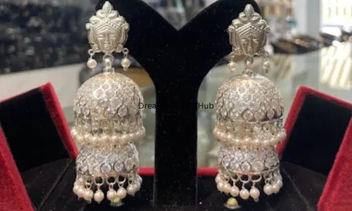 Riwaaz By IV Jewellers