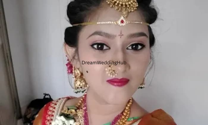 Naturals Salon tadipatri