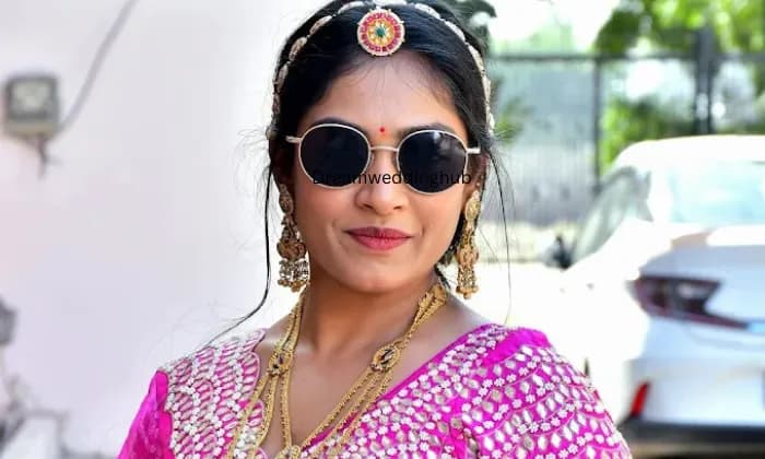 Makeup by Nishika Singhal