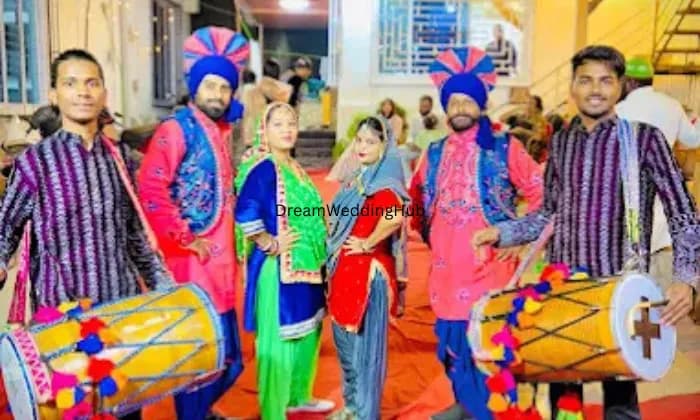 Mohit Punjabi dhol group 