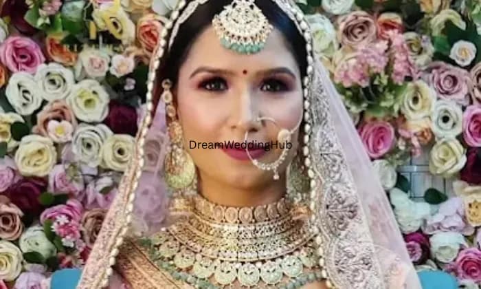 Ritu hada makeup studio