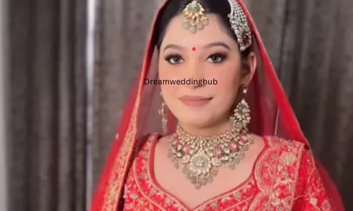  Ginniz Studio International Salon 