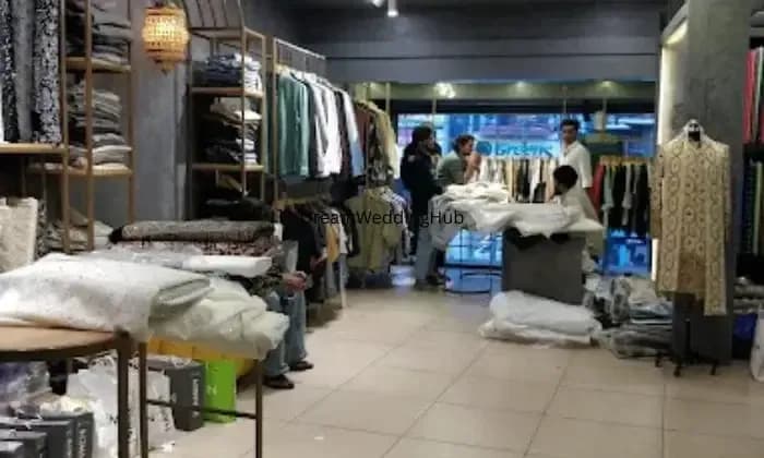 INAMEN  WEDDING  STUDIO