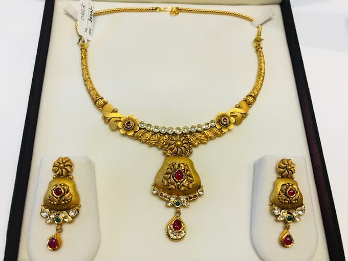Maniratnam Jewellers