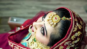 Glowing Pearls Salon