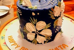 Asmitas Cakes & Bakes
