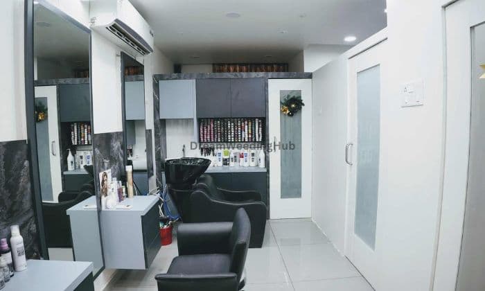 Aarika Beauty Salon