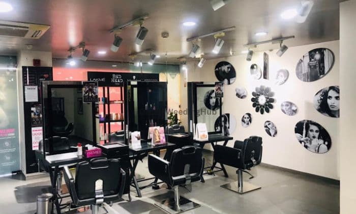 Savitri Unisex Salon