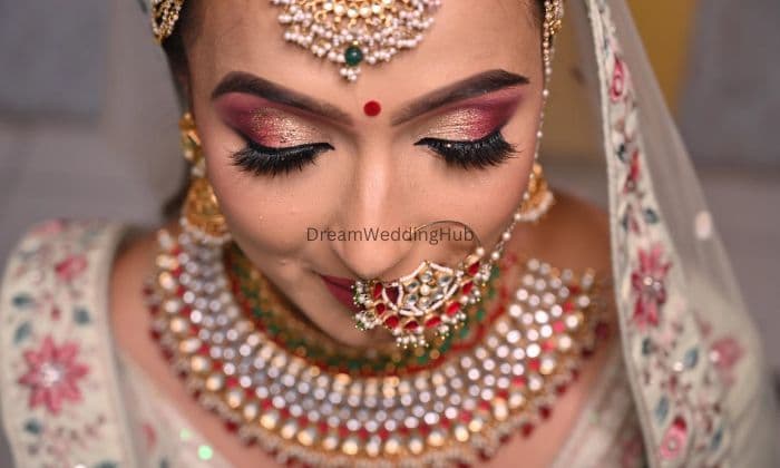 Deepa's Beauty Salon