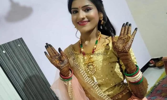 Dipali Beauty Parlour