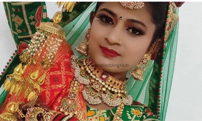 SHRUNGAR BEAUTY MAKEOVER