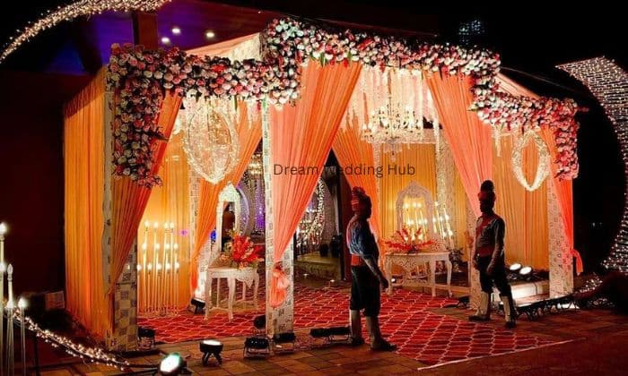 The Show Kraft Decor