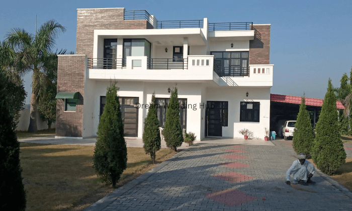 Windsor Manor Resort