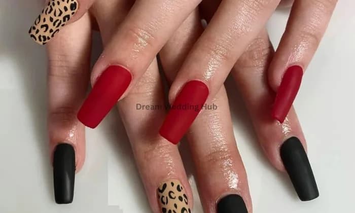 𝗠𝗔𝗞𝗘 𝗺𝗲 𝗨𝗣 𝘀𝗮𝗹𝗼𝗻