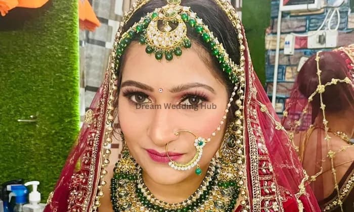 Universe Beauty Salon