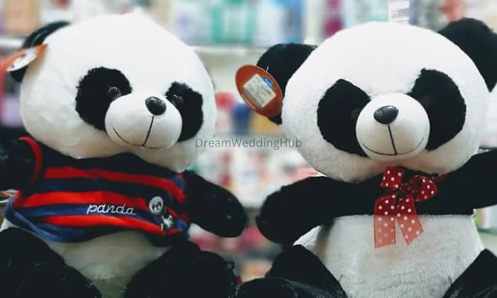 RED ROSE ARCHIES GALLERY