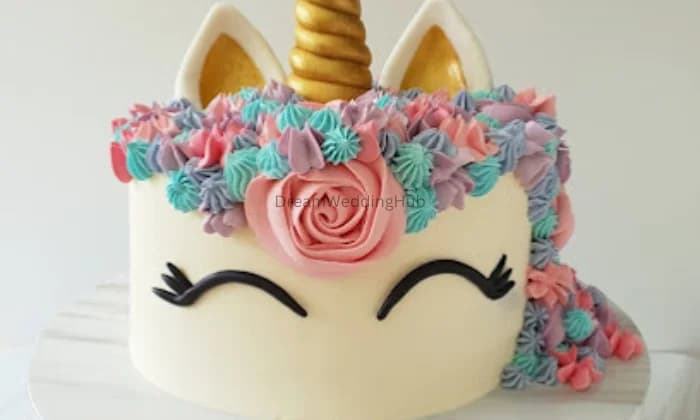 Aarti's cake & baked