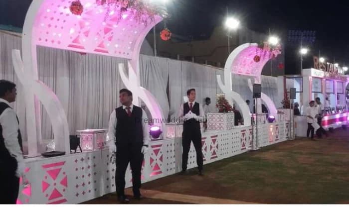 Elevated   Wedding  Caterers