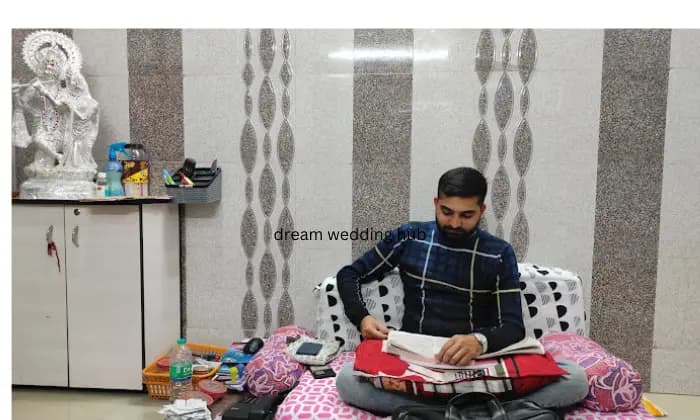 Astrologer Vishal Maharaj