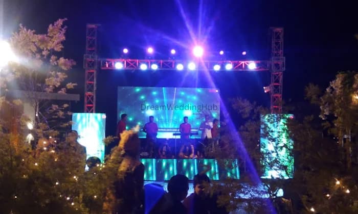 Him Spin  Led Screens