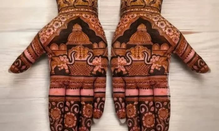 Suneka Mehandi Designer