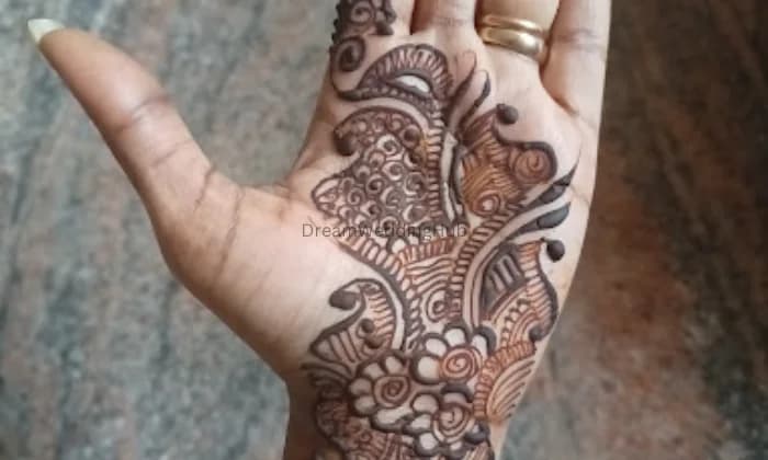 Sunil Rajasthani mehandi art