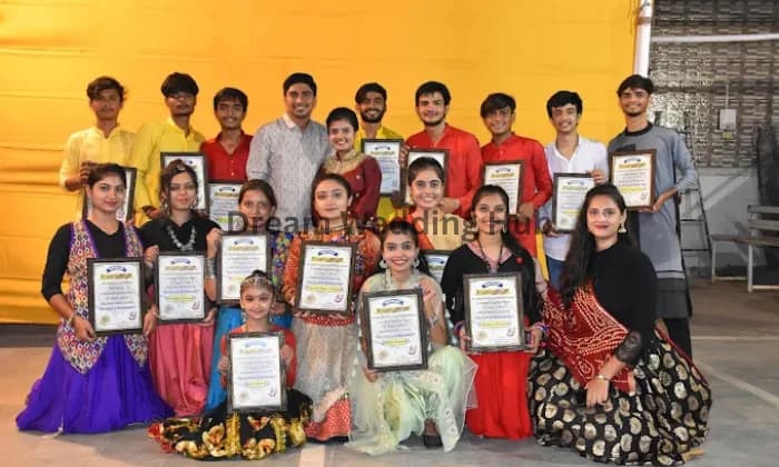 STEP  STYLE DANDIYA ACADEMY JAMNAGAR