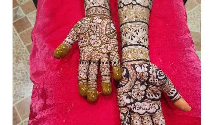 Krishna Mehendi Artist