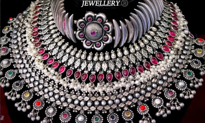 VISHVAMBHARY JEWELLERS