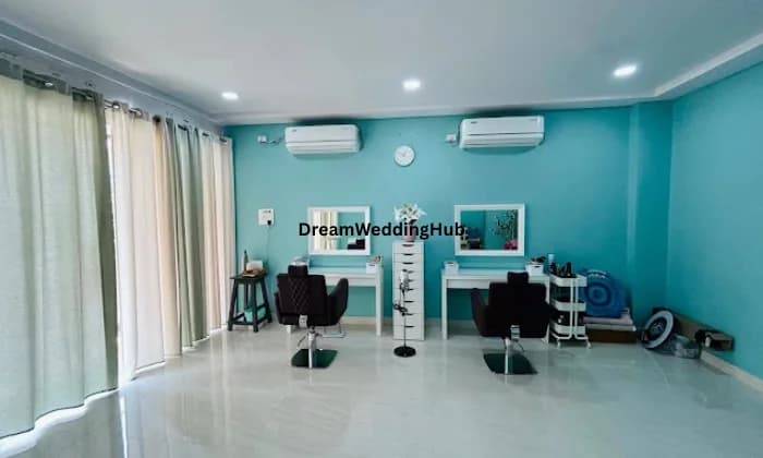 Gudia Beauty Parlour