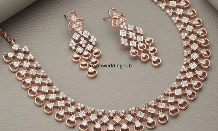 Famous rental jewellery