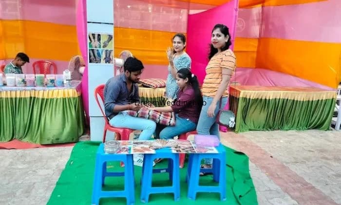 Dheeraj Mehndi Artist