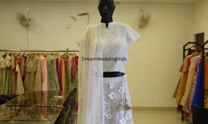 Dress Me 2  best clothing store