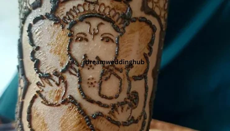 Hoor mehndi art