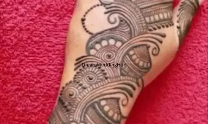 Deepshikha Dewangan Mehndi