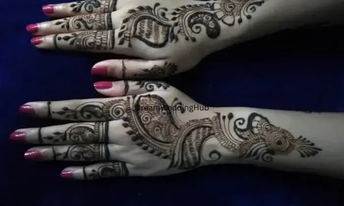 Mohit Mehandi  Artist