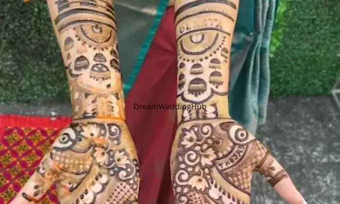 Rinku Mehandi  Designer