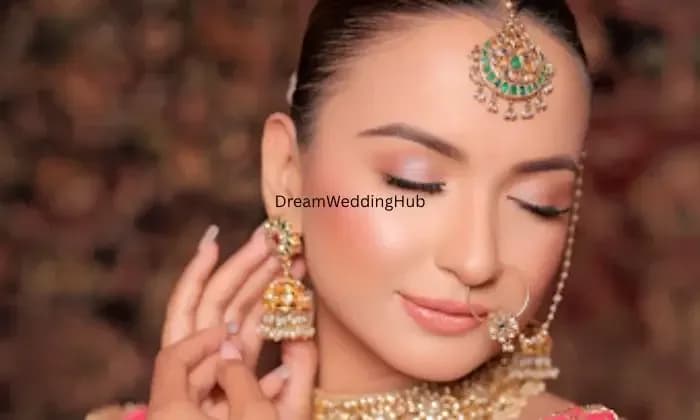 Anjali Singla Makeup Artist