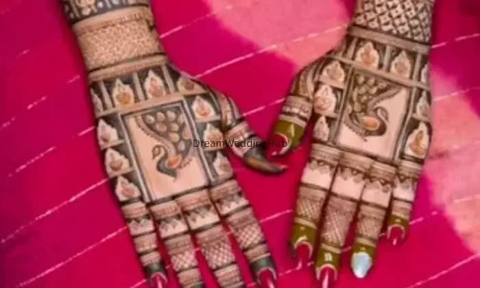 Professional henna art