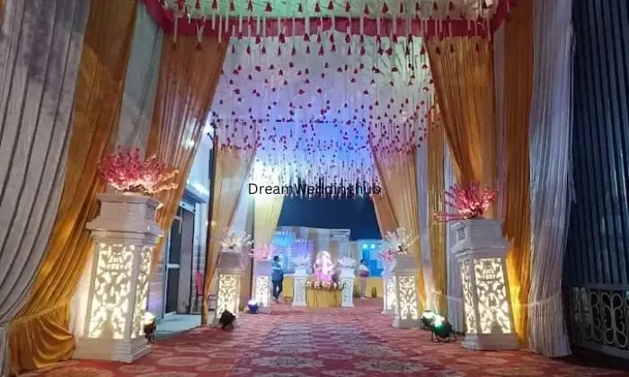 Golden Marriage Lawn