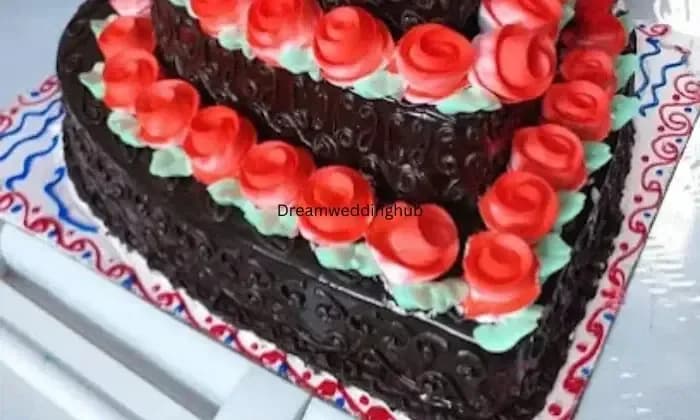 DEEPTI cake studio  academy
