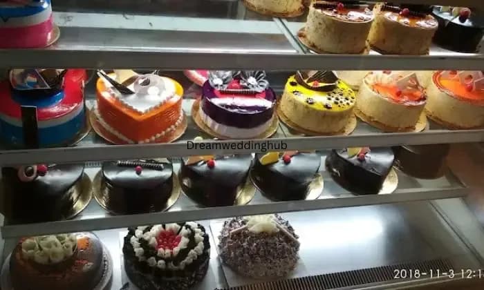 Canadian Cake Castle