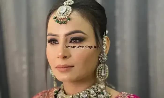 Womens Makeup Studio