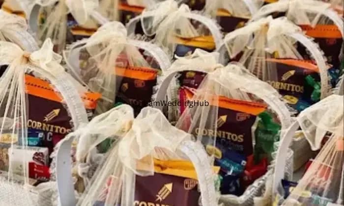 Vihu trousseau packing