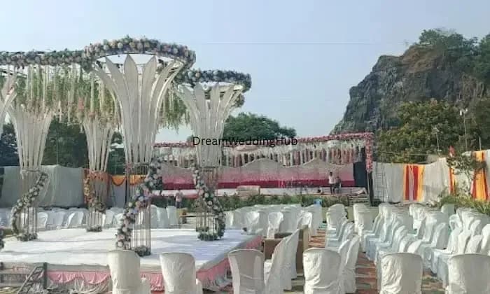 Vrindavan Garden Mansarovar